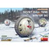 Sběratelský model MiniArt Soviet Ball Tank Winter Ski w/ Interior Kit 40008 1:35