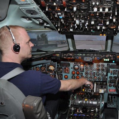 Let v reálném simulátoru McDonnell Douglas DC-9 Liberec – Zboží Mobilmania
