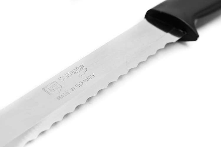 CS Solingen Nůž na chléb 20 cm