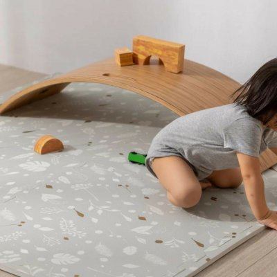 Nido Nido Pěnová hrací podložka Metallic Garden – Zboží Mobilmania
