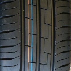 Tracmax X-Privilo RF19 205/70 R15 106/104S