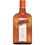 Cointreau 40% 1 l (holá láhev) – Hledejceny.cz