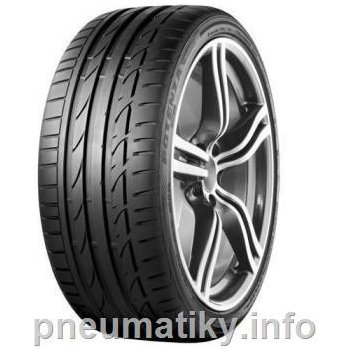 Bridgestone Potenza S001 235/40 R19 96W