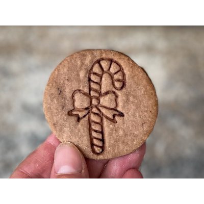 TVOŘÍTKO Cukrová hůlka - razítko Rozměr: 6 cm, + Vykrajovátko: Ne – Hledejceny.cz