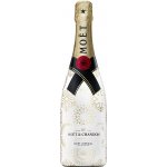 Moët & Chandon Impérial Brut Festive Sleeve 12% 0,75 l (holá láhev) – Sleviste.cz