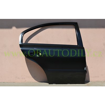 Škoda Octavia sedan-Zadní dveře original - pravé 1U4833056 | Zboží Auto