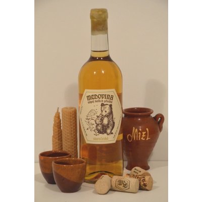 Miroslav Bašta Medovina staročeská 0,75 l – Zbozi.Blesk.cz