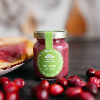 Včelařství Domovina Brusinky v medu 75 g – Zboží Dáma