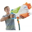 Nerf Super Soaker s přídavnou hadicí