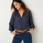 Jednobarevná košilová halenka s macramé nám. modrá – Zboží Dáma