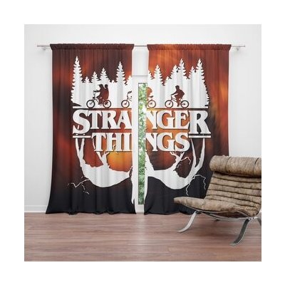 Sablio Závěs Stranger Things Glow: 2ks 140x250cm – Hledejceny.cz