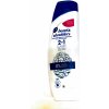 Šampon Head & Shoulders Classic Clean šampon a kondicionér 2v1 proti lupům na normální vlasy 400 ml