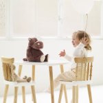 Le Toy Van stůl s židlemi – Zboží Dáma