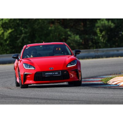 Jízda v Toyotě GR86 na okruhu Autodromu Sosnová – Hledejceny.cz