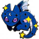 Leon Romer kovový pin roztomilý dráček 33 mm – Sleviste.cz