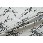 Brokát sakura, stříbrno-černý – Zboží Mobilmania