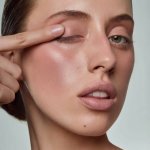Und Gretel Organické krémové multilíčidlo na rty oči a tváře varwe Cool Mud 03 3,3 g – Zboží Mobilmania