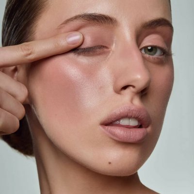 Und Gretel Organické krémové multilíčidlo na rty oči a tváře varwe Cool Mud 03 3,3 g – Zboží Mobilmania