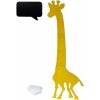 Dekorace Kik žirafa růstová míra 125 cm žlutá + křídová tabule 32 x 44 cm