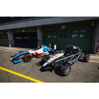 Jízda v Ariel Atom a formuli F4 na okruhu – Hledejceny.cz