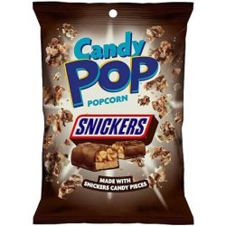 Candy Pop sladký popkorn s kousky sušenky Snickers s mléčnou čokoládou a arašídy 149 g