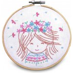 Stoklasa Dětská vyšívací dárková sada s předtištěným motivem 940198/1 růžová panenka 15x22cm průměr 18cm – Hledejceny.cz