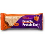 Protein a Co Crunchy proteinová tyčinka 50 g – Zboží Dáma