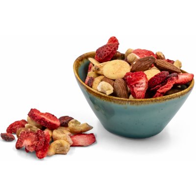 Protein & Co. Zdravé mlsání pro každou příležitost směs ořechů a ovoce 140 g