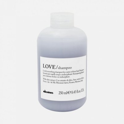 Davines Essential Haircare LOVE SMOOTH šampon na nepoddajné a krepaté vlasy 250 ml