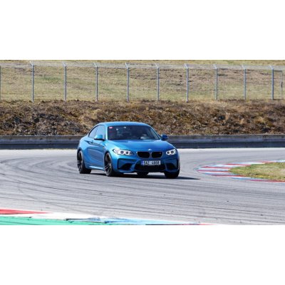 Masarykův okruh v BMW, 1 osoba, 2 kola – Hledejceny.cz