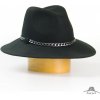 Klobouk Dámský vlněný klobouk pánského stylu zdobený páskem černá