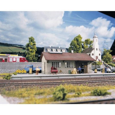 Piko H0 61824 H0 Nákladní boudy Burgstein – Zboží Dáma