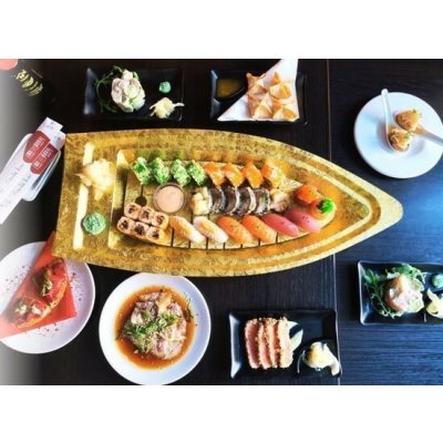 Sushi bar Made in Japan - 5chodové degustační menu Royal pro 2 osoby – Hledejceny.cz
