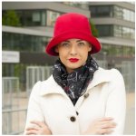 Dámský flaušový klobouk červená – Sleviste.cz