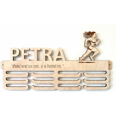 MAJA DESIGN Věšák na medaile se jménem běh žena – HobbyKompas.cz