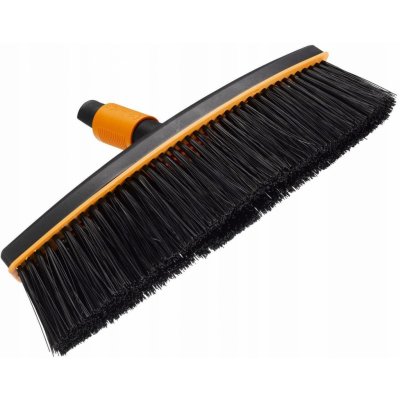 Fiskars QuikFit koště na terasy 135533 1001416 – HobbyKompas.cz