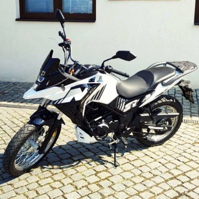 SYMNH T 300 - ČERNÁ-BÍLÁ | Zboží Auto