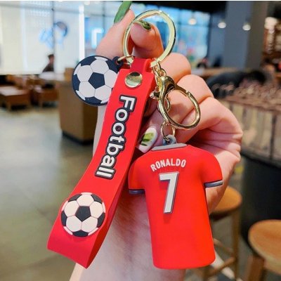 Přívěsek na klíče pro všechny milovníky fotbalu Ronaldo