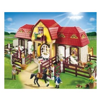 Playmobil 5221 VELKÁ STÁJ S VÝBĚHEM