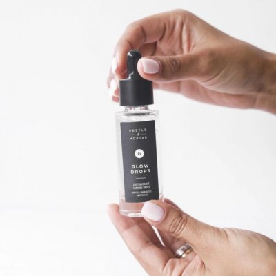 Pestle & Mortar Samoopalovací pleťové sérum 30 ml – Zboží Dáma