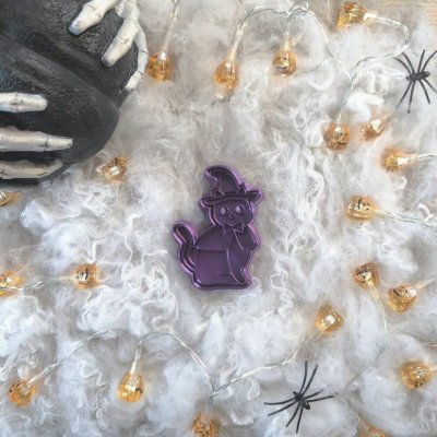 Kočka v klobouku | Vykrajovátka a razítka na Halloween | Strašidelné vykrajovátko – Hledejceny.cz