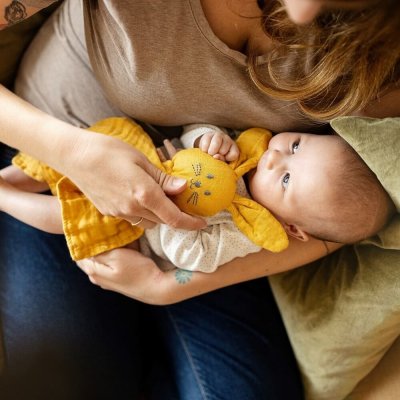 Petite & Mars Mazlíček bambusový mušelinový Hugo Intense Ochre – Sleviste.cz