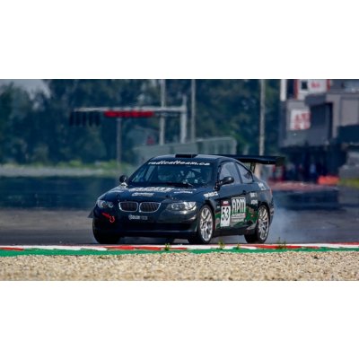 Závodníkem v Le Slovakiaring 1 osoba Jízda 50 60 minut BMW e92 – Hledejceny.cz