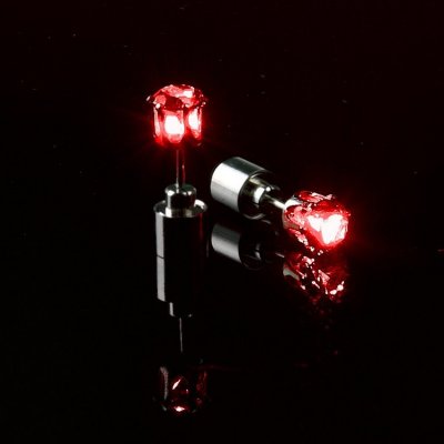 RAVEON Svítící náušnice | Červené – Zboží Dáma