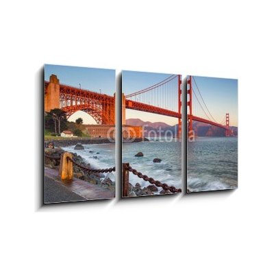 Obraz 3D třídílný - 90 x 50 cm - San Francisco. Image of Golden Gate Bridge in San Francisco, California during sunrise. San Francisco. Obrázek Golden Gate Bridge v San