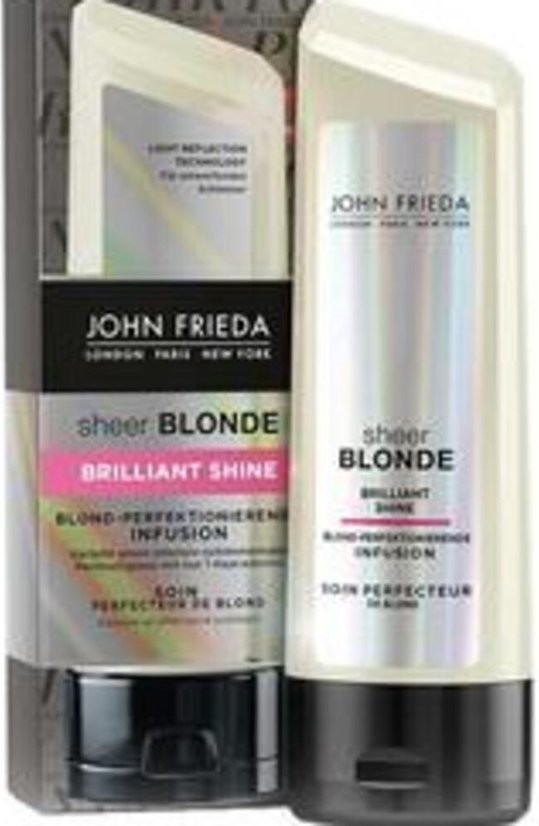John Frieda Sheer Blonde Highlight Activating rozjasňující šampon pro blond vlasy 250 ml