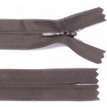 KOH-I-NOOR Spirálový zip no.3 skrytý nerozepínací 40cm - více barev color: 705 tmavě hnědá – Hledejceny.cz