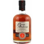 MALECON LICOR DE RON 35% 9y 0,7 l (holá láhev) – Zbozi.Blesk.cz