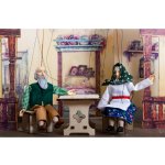 Rekvizita selský stůl a dvě židle – Zboží Dáma