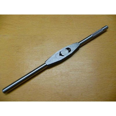 Vratidlo na závitníky č.2 , 2,5-7,1mm , tj. M3-M12 ČSN 241126 KCZ-3047